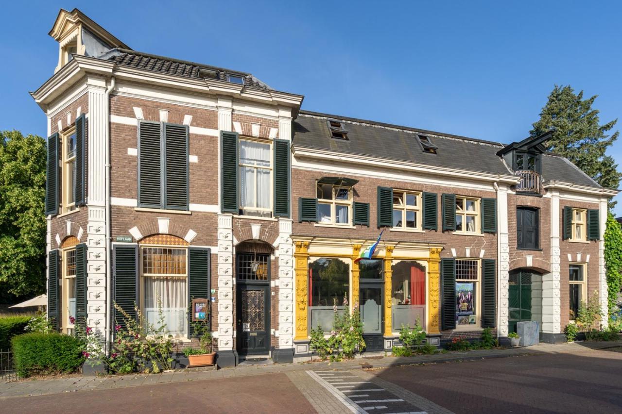 Huis Met De Leeuwenkoppen Dieren Exteriör bild